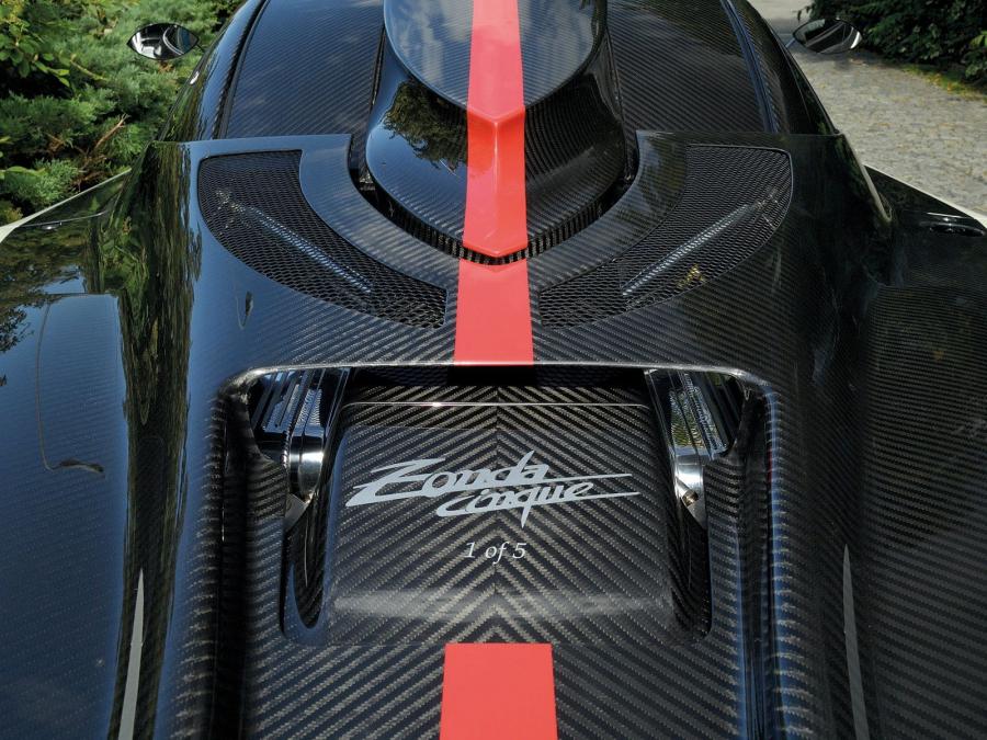 Детали экстерьера Pagani Zonda Cinque 2008 года  (фото 20 из 30)